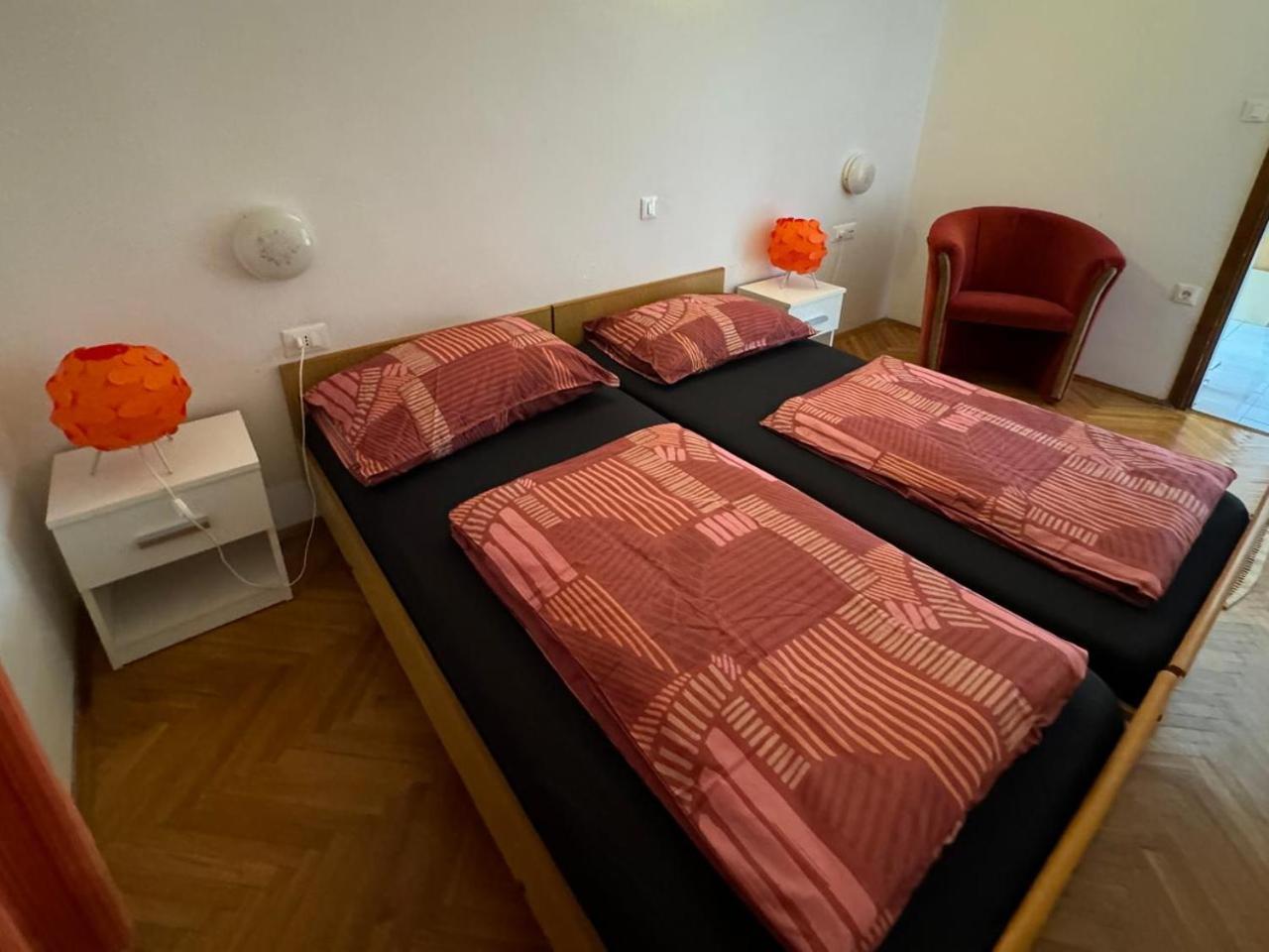 Apartment Halugica กาลี ภายนอก รูปภาพ