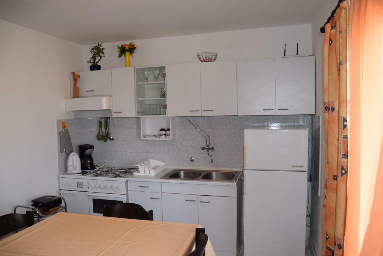 Apartment Halugica กาลี ภายนอก รูปภาพ